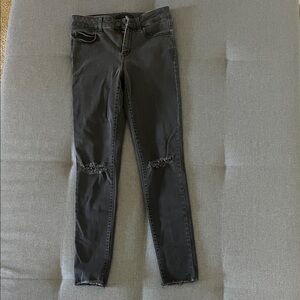 Uniqlo Women's Black Distressed Skinny Jeans